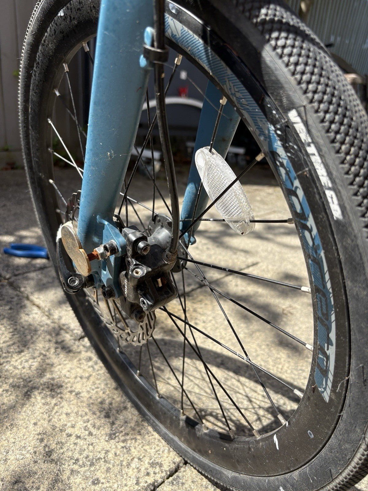 Carrera Intercity 20in Folding Bike Blue/Black, Mechanical Disc, Derailleur