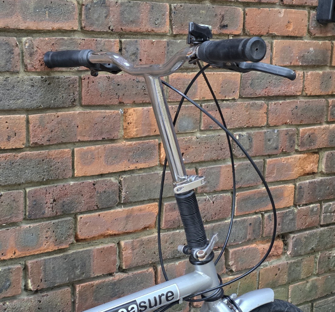 VINTAGE SMALL SEASURE FOLDING BIKE (16" WHEELS)