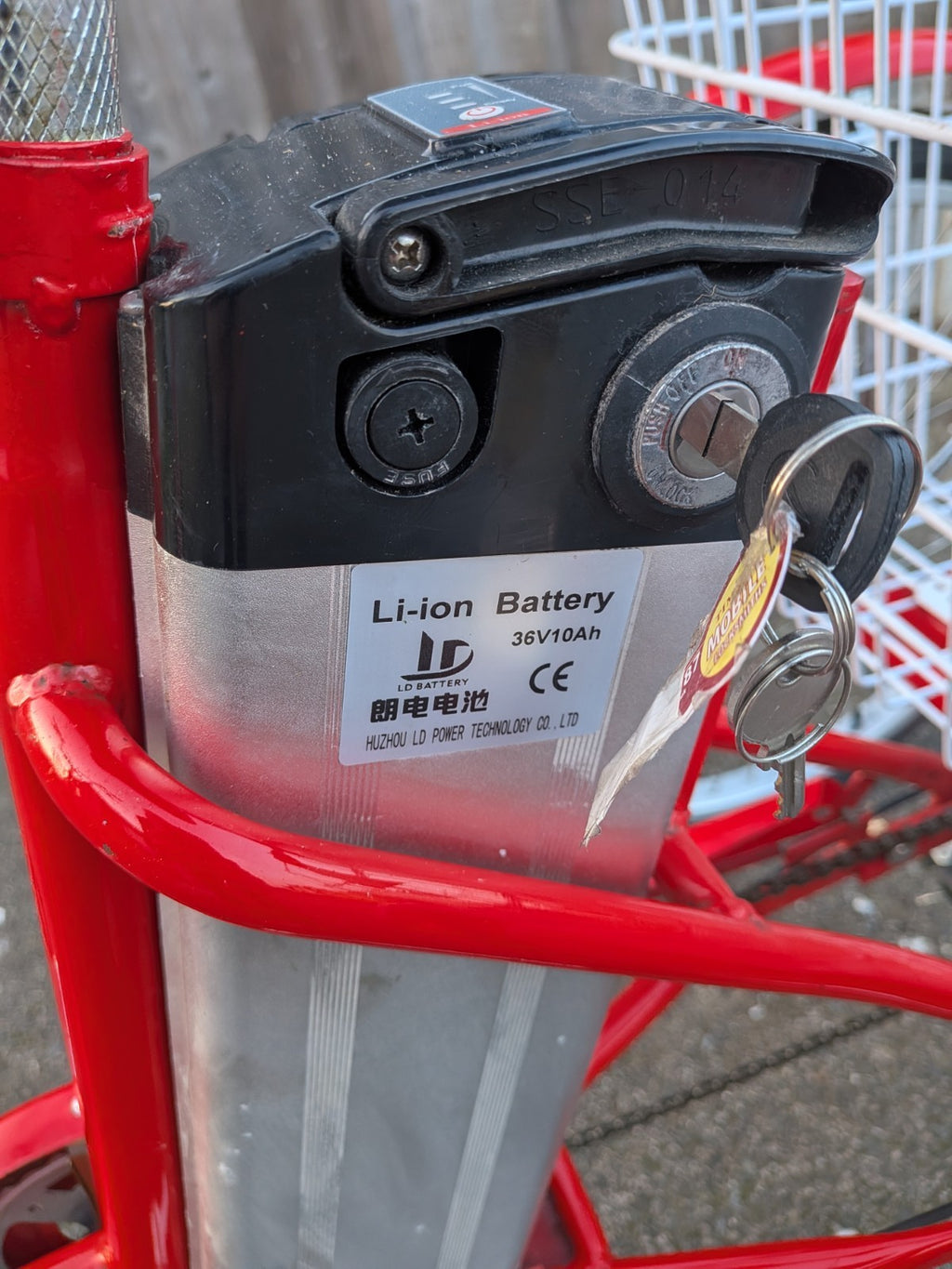 Jorvik Electric Tricycle, Barely Used, Foldable, Delivery Is Possible