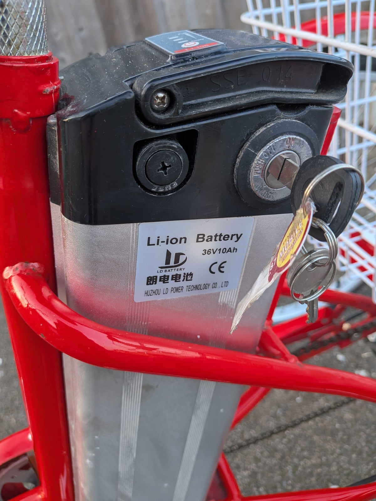 Jorvik Electric Tricycle, Barely Used, Foldable, Delivery Is Possible