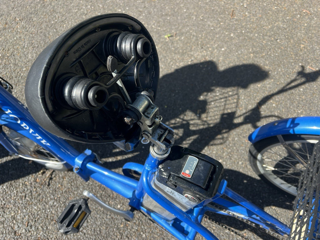Jorvik Folding  Tricycle :  Blue : 20in