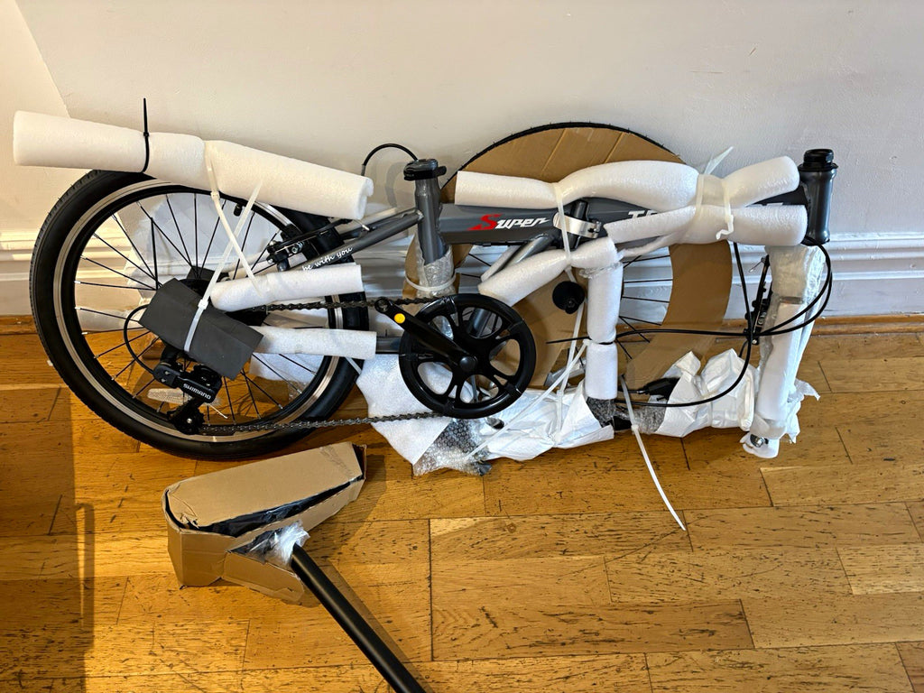 TRIOBLADE Folding Bike 20in Grey/Black Flat Bar V-Brake Derailleur Gears