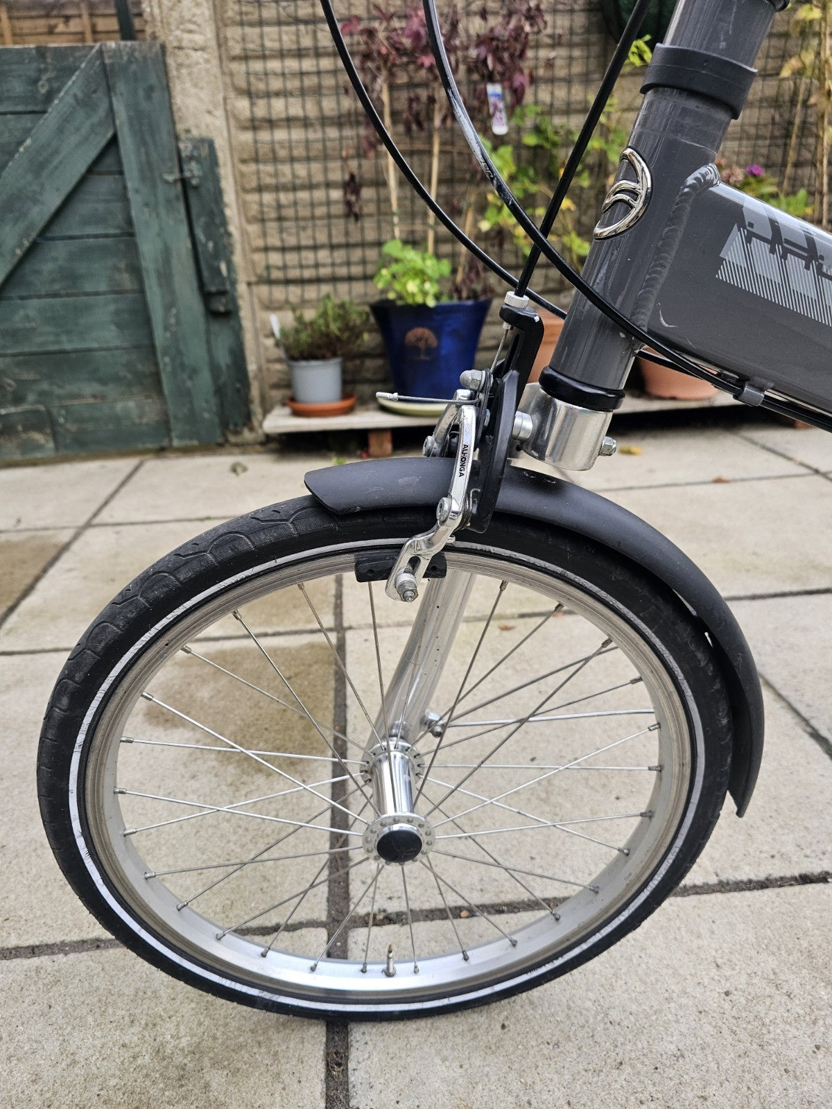 Giant Halfway Folding Bike 20'' Wheels, 7-Speed, Perfect Holiday Bike VGC