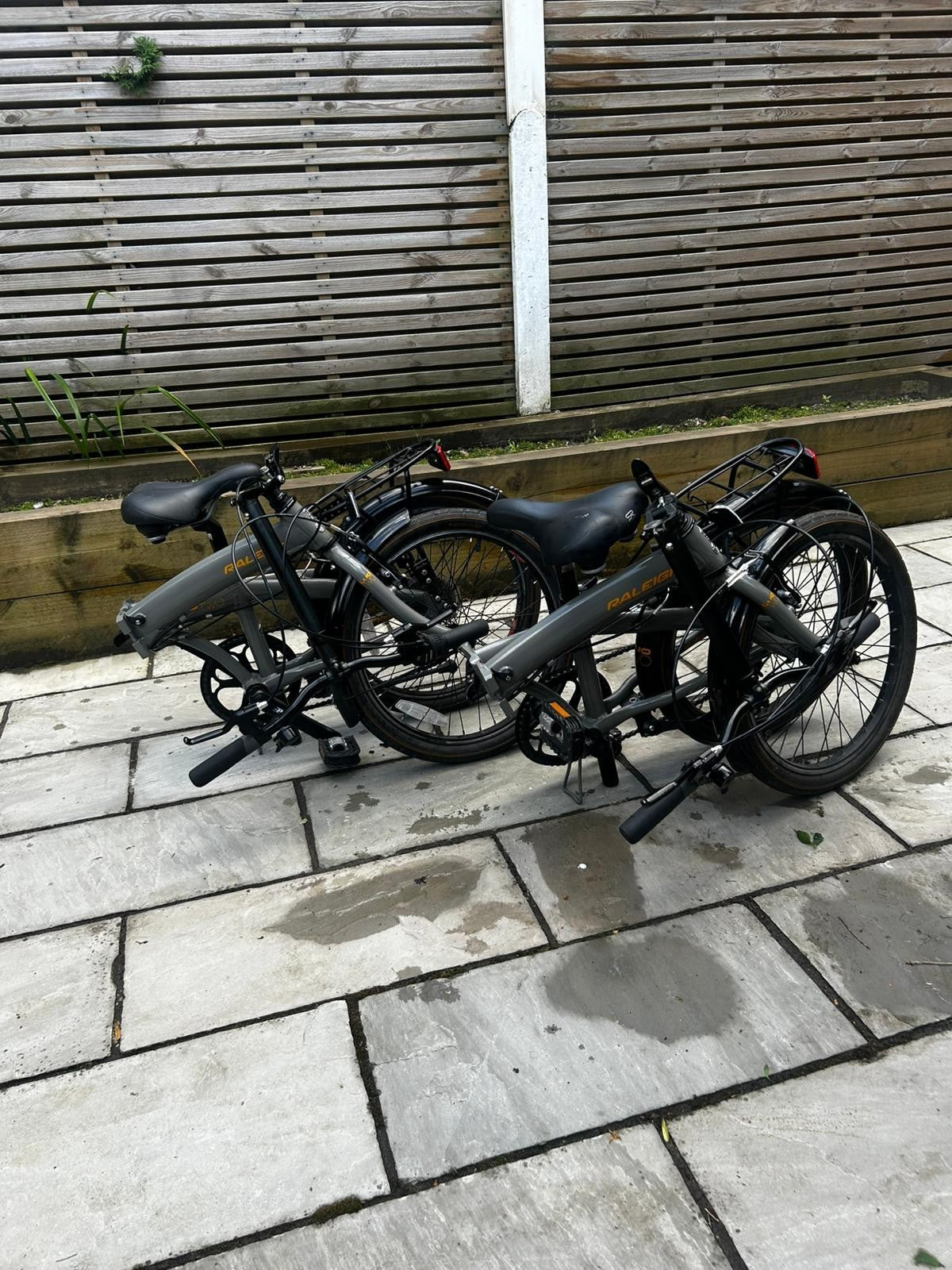 2 x Raleigh Evo Two Fold Up Bike 7 Speed Great Condition Collection Only
