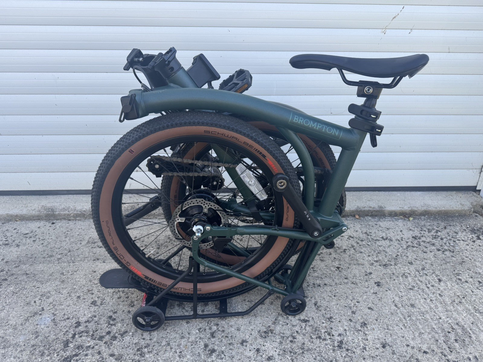 Brompton G Line 8-Speed (Large) 2026, Under 10 Miles, tools, warranty
