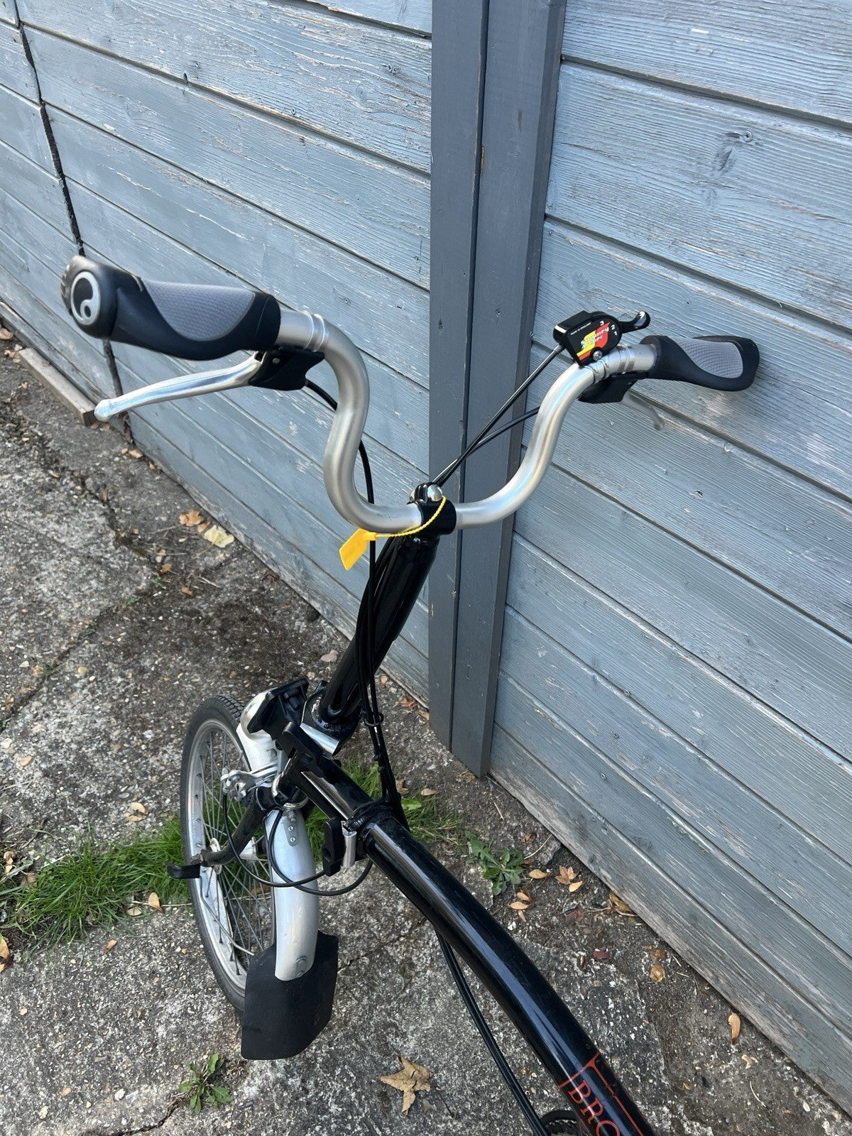 Brompton Folding Bike 16in Black/Silver Cruiser Bar Rear Rack Mudguards