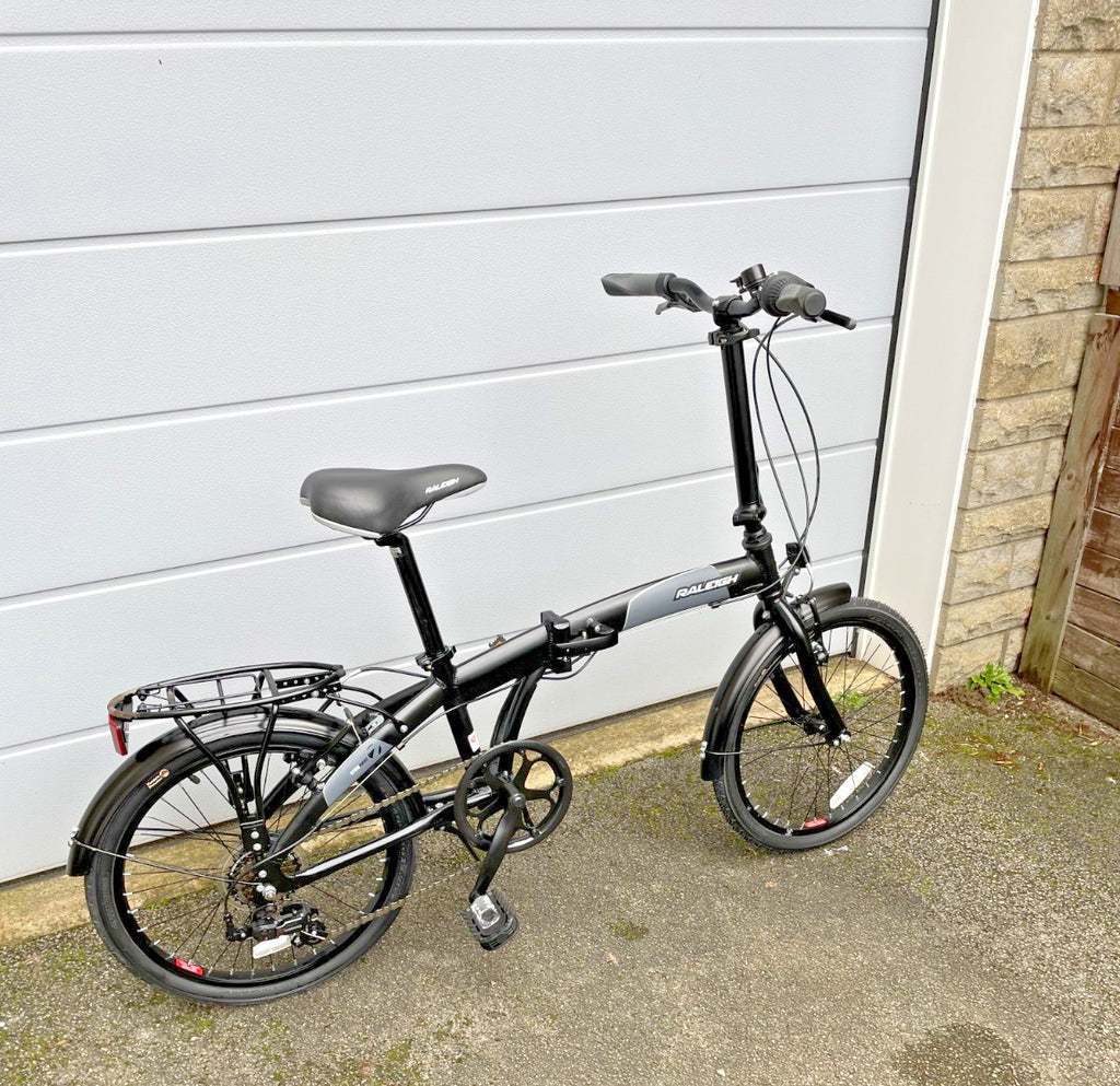 Raleigh  foldaway 7 Folding Bike,  20" Wheels, 7 Speed with Revo Grip