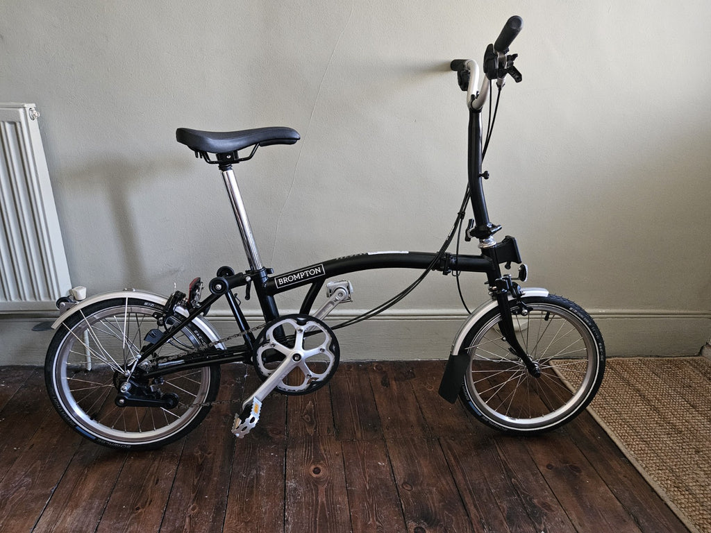 2021 Brompton M3L 3-Speed Folding Bike – Black – Exceptionally Lightly Used