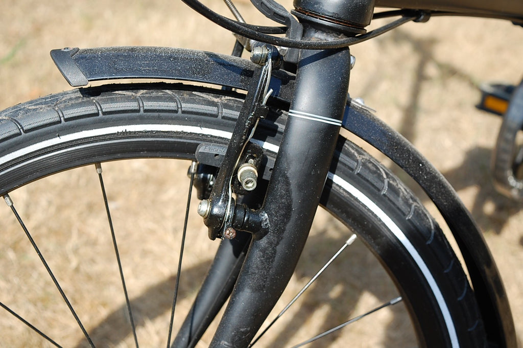 Dahon Vitesse lightweight Aluminium folding bicycle - 5 speed + accessories.