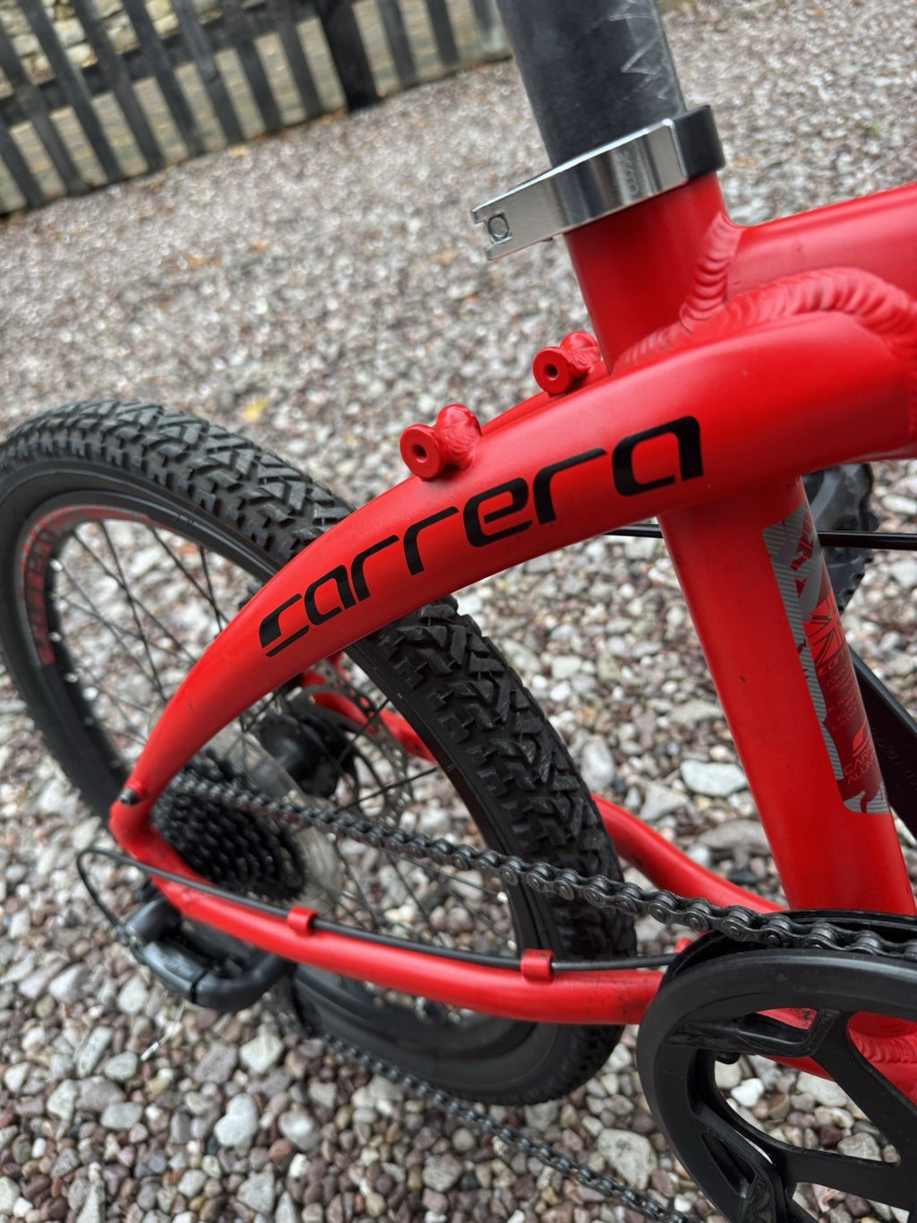 Carrera Intercity 8-Speed Folding Bike with Disc Brakes Excellent Condition