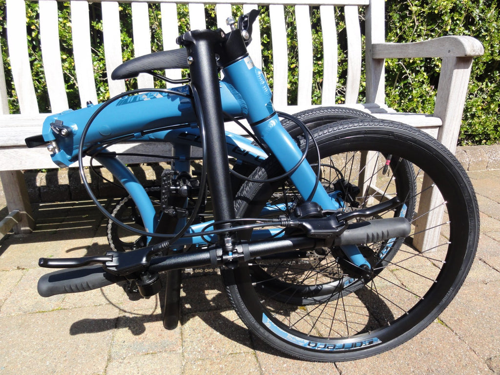 CARRERA INTERCITY DISC 9-SPEED FOLDING BIKE - MINT++