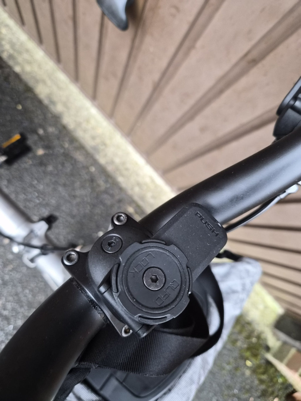 Brompton Folding T Line Electric E Motiq 4 Speed Blasted Titanium mid handlebars