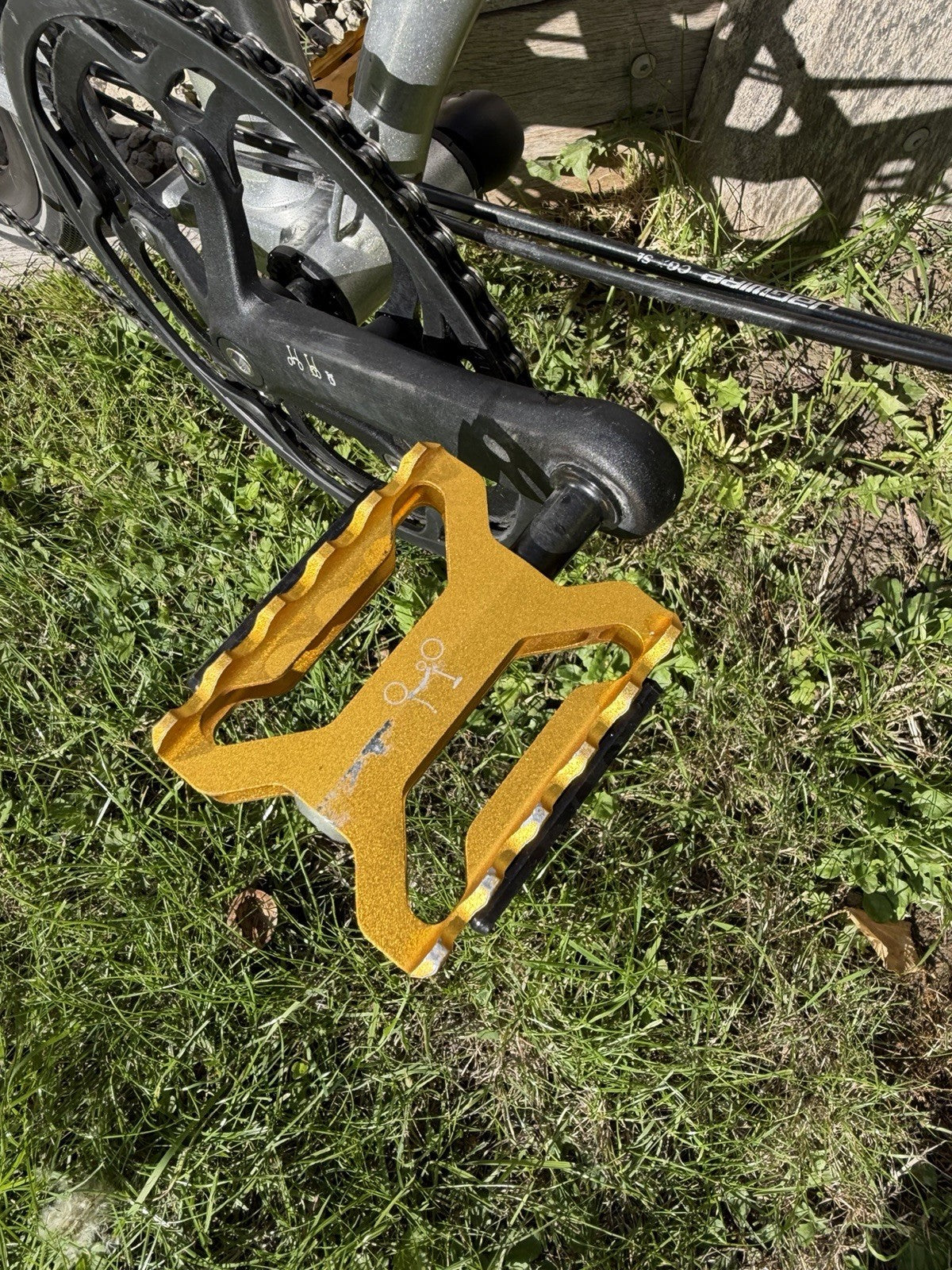 Brompton Palace Special Edition with upgrades. 2 speed, mudguards
