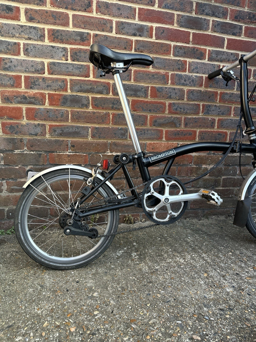Brompton M6R Black Folding Bike 6-Speed,  2020 Model
