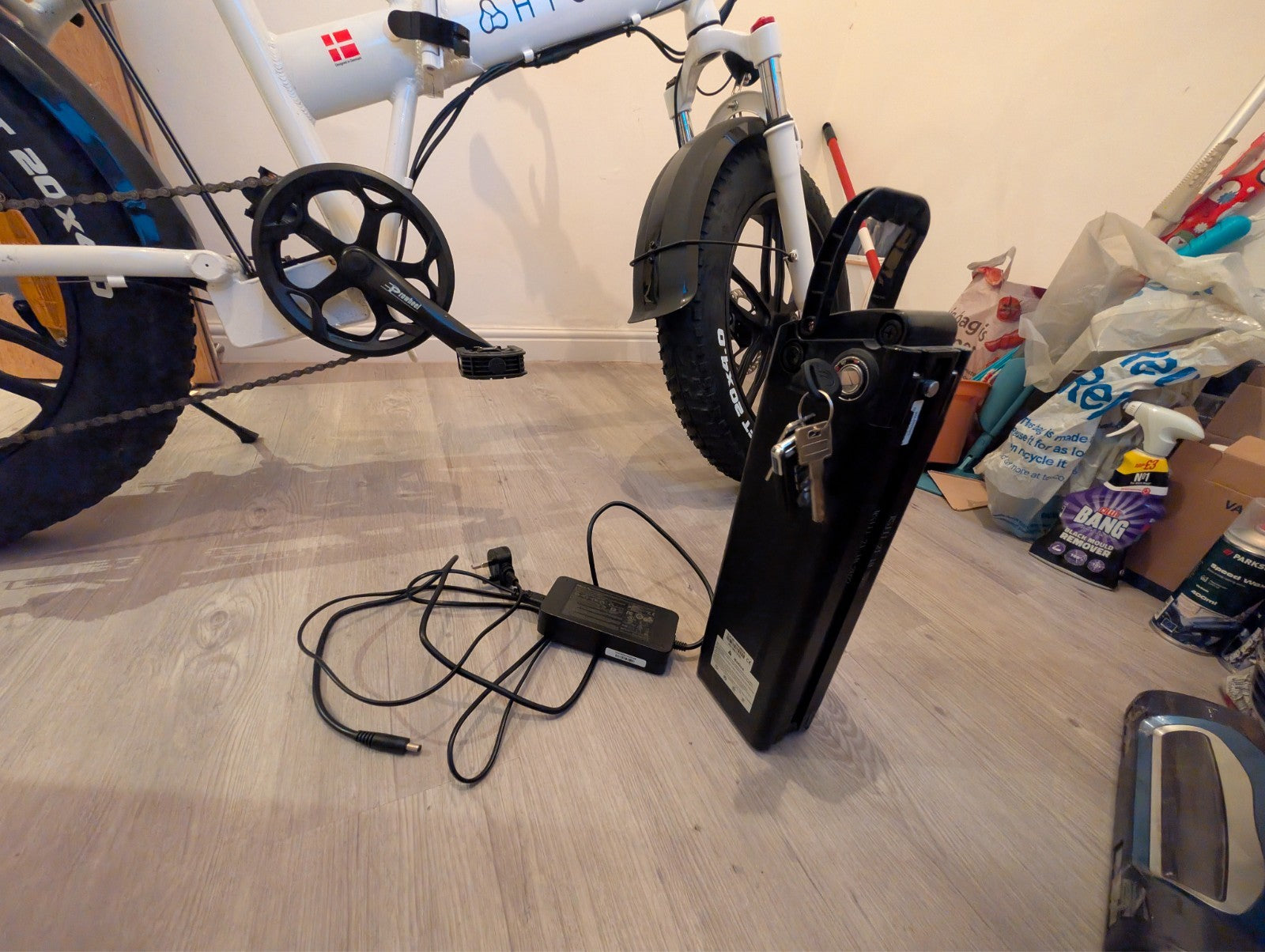 HYGGE Vester Lite Folding E- Bike 2022 | with extra Accessories!