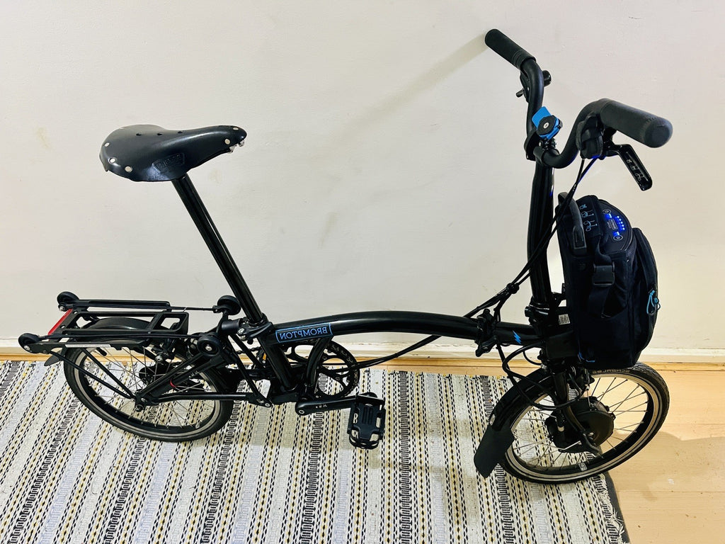 Brompton C Line elctrc Urban M2 L  Black, in excellent condition