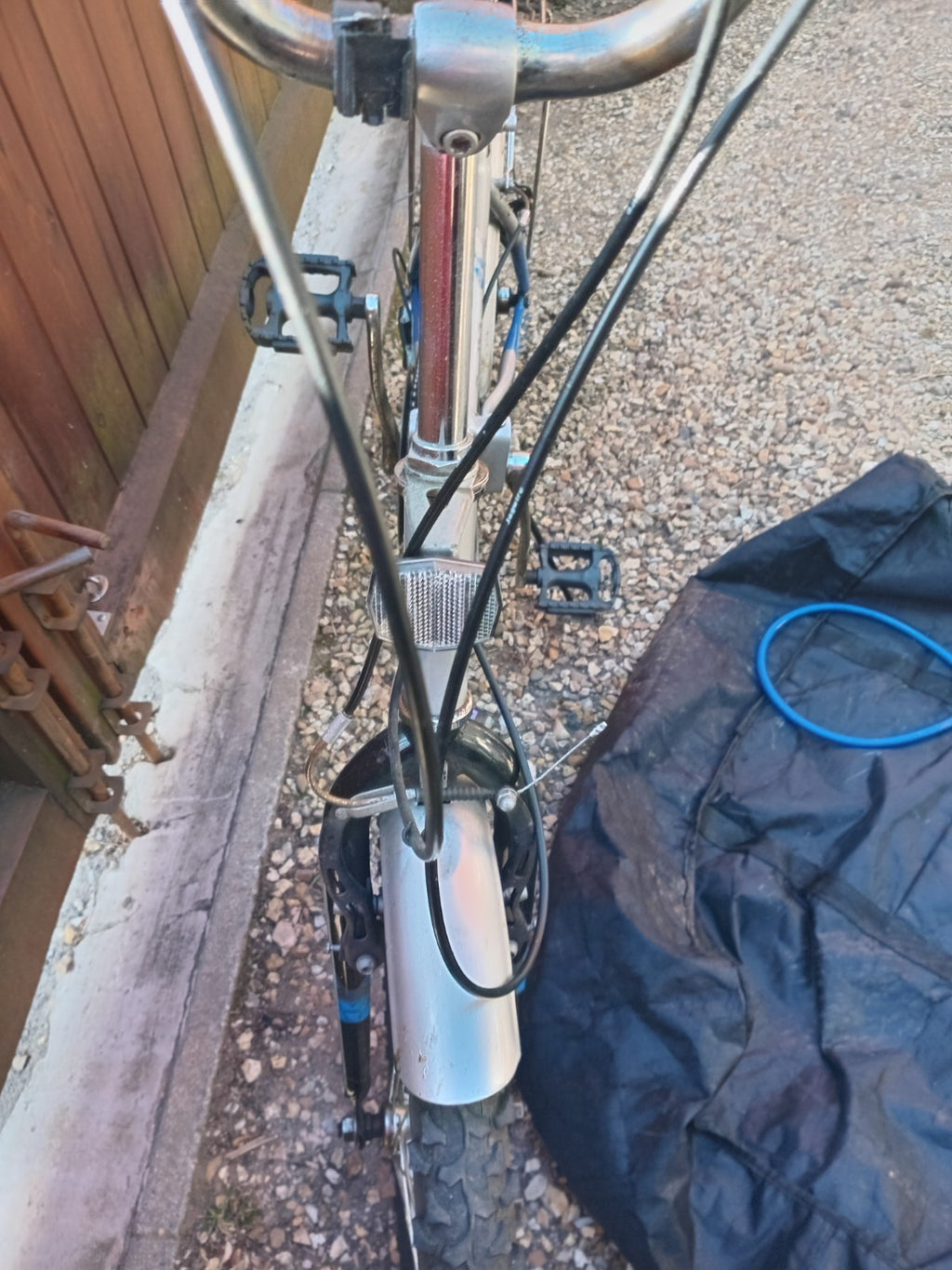 Challenge Gauntlet folding bike, 20"wheels ,with Bag, lock,and rear rack