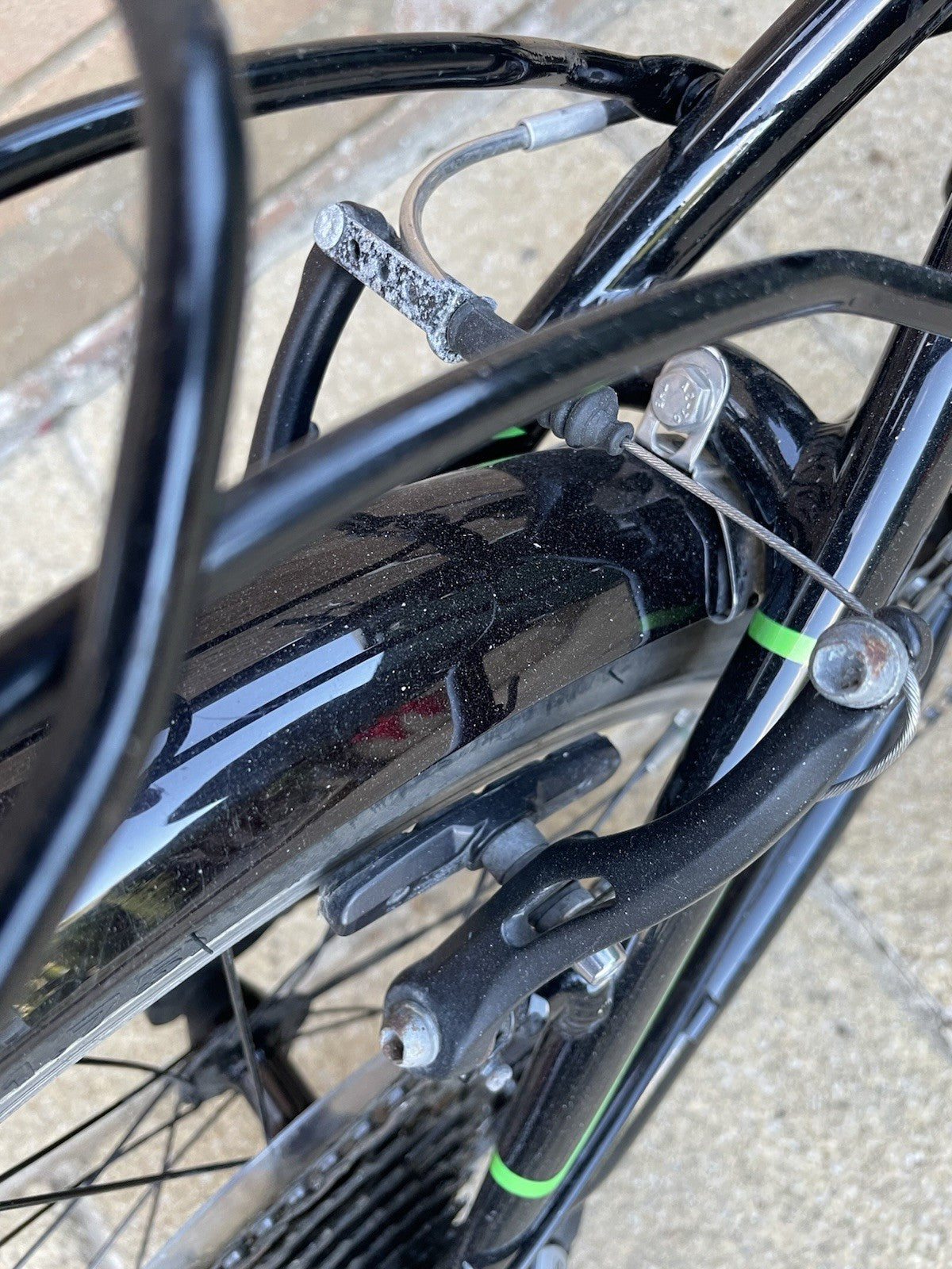 Dahon Vitesse D8 Folding Bike