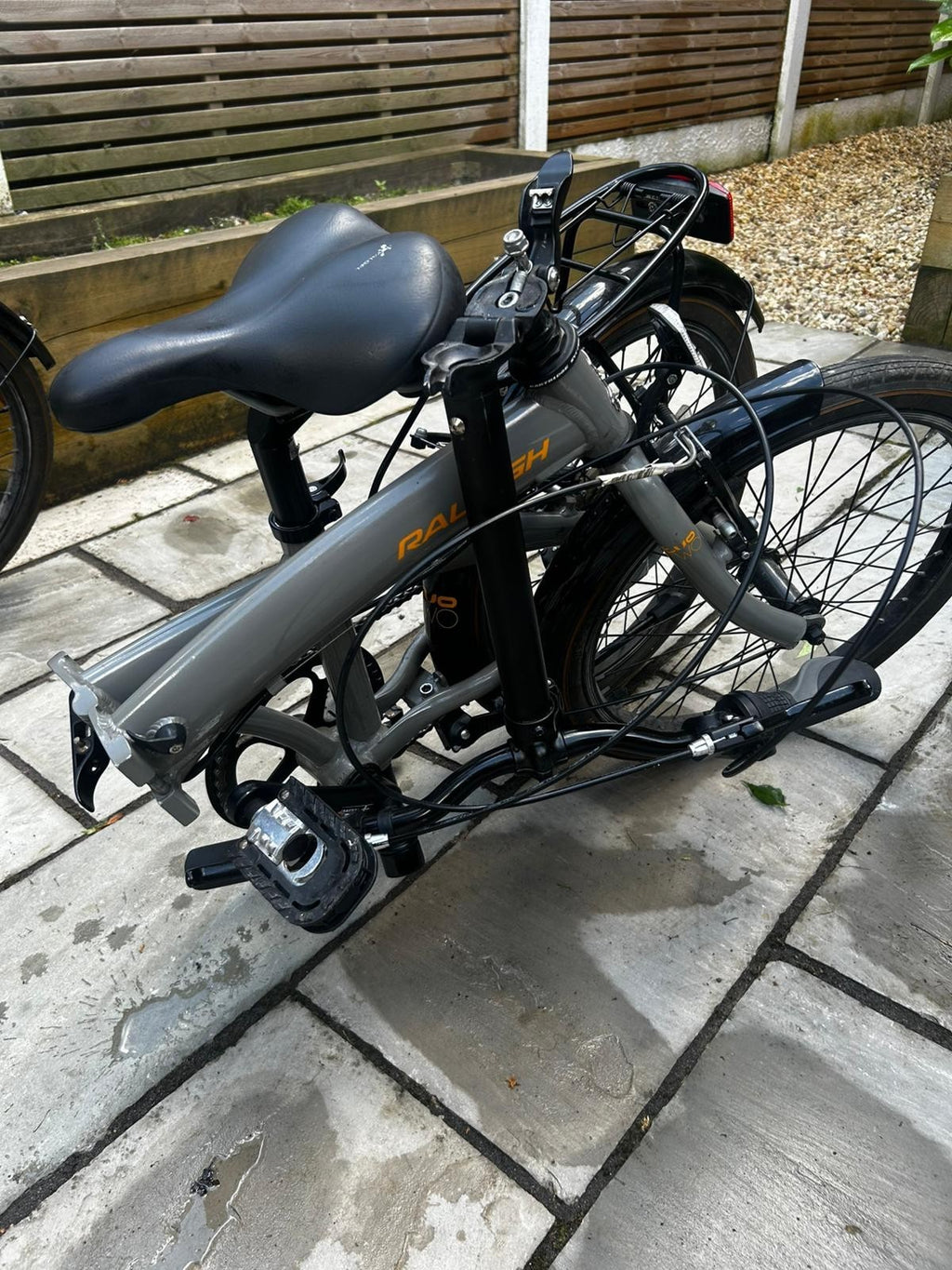 2 x Raleigh Evo Two Fold Up Bike 7 Speed Great Condition Collection Only