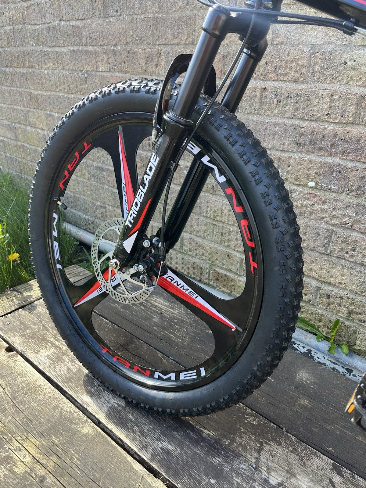 Trioblade 650B foldable bicycle