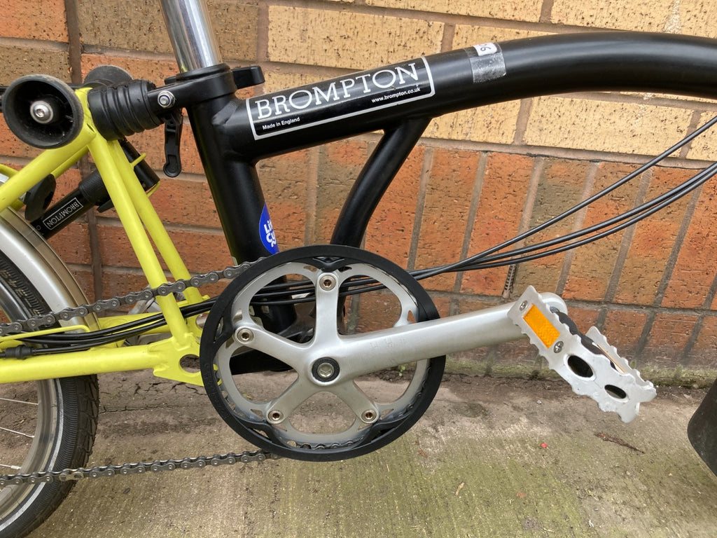 Brompton C Line 6 Speed Folding Bike Low Handlebar S6R - Black/Yellow