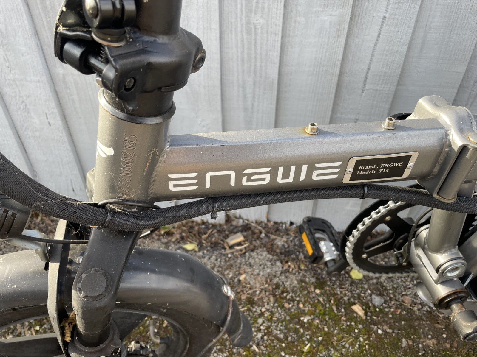 Folding fold up commuter bike ideal for train/ bus 15mph e. Pedal assist