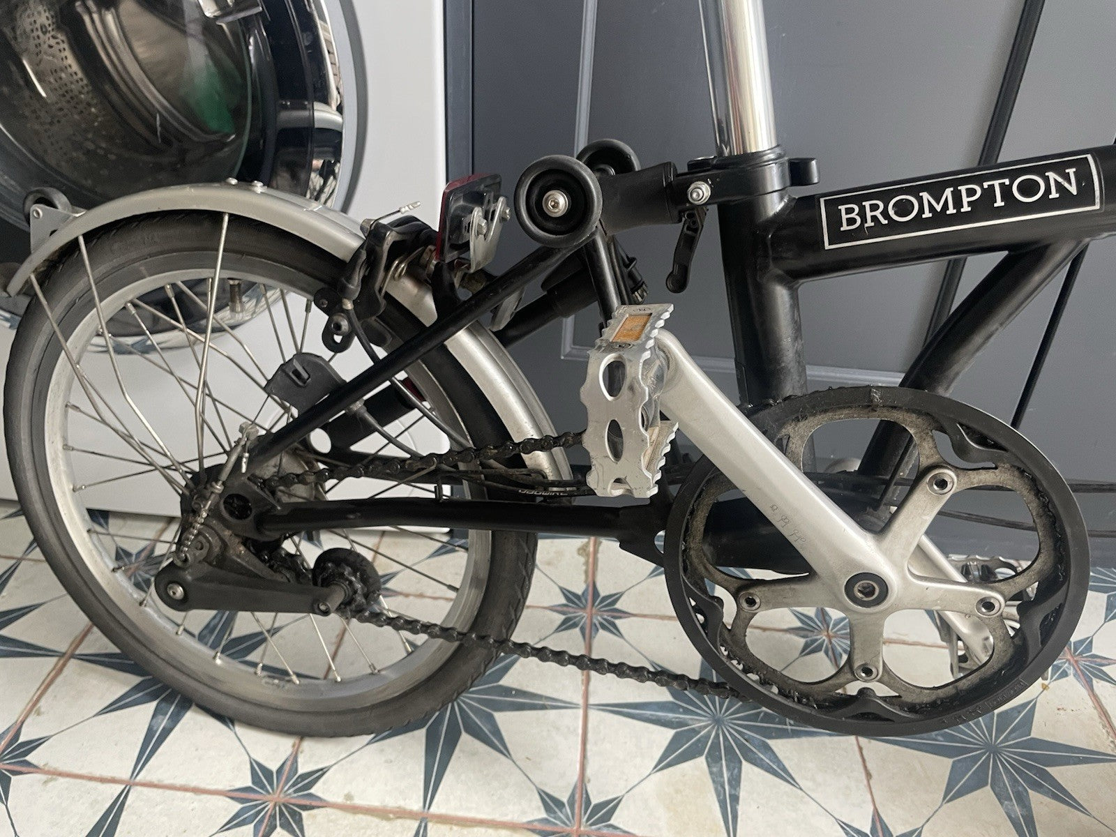 Brompton 16in Folding Bike 3 Speed Black/Silver Flat Bar Mudguards Reflectors