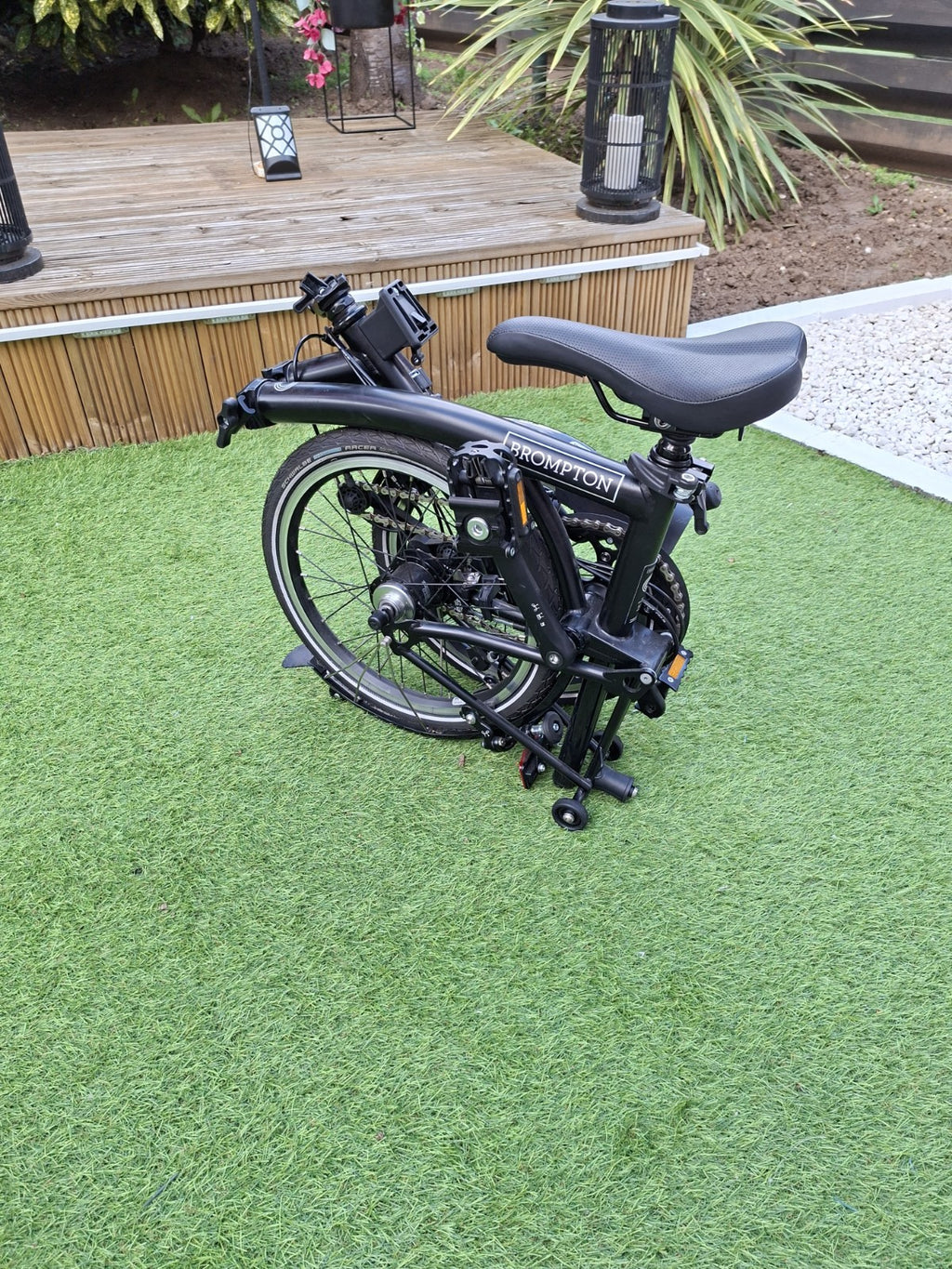 Brompton  C Line Explore  6-SPEED 2023– RIDDEN ONCE - Immaculate