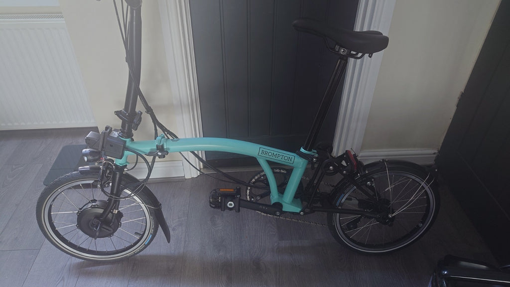 Brompton Electric C Line (12 Speed), Green, Unused 2026