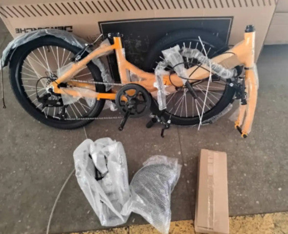 DeMarche: Yellow Aluminium Folding Bike, Size: 123 20.5 x 55cm
