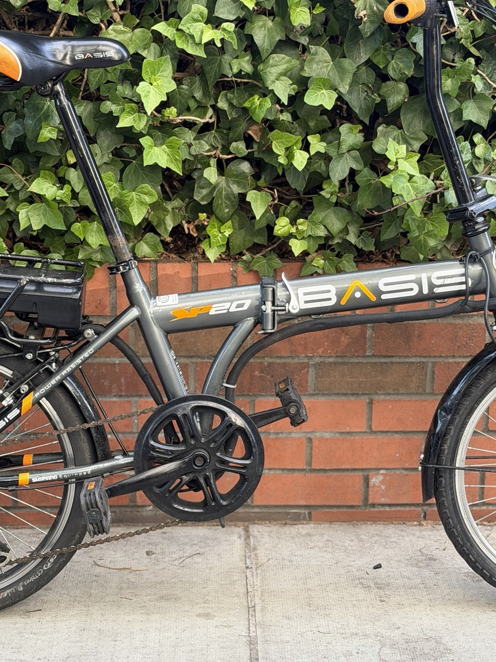 Basis SP20 Folding Bike 20" Wheels Shimano Gears Rear Rack Mudguards Grey