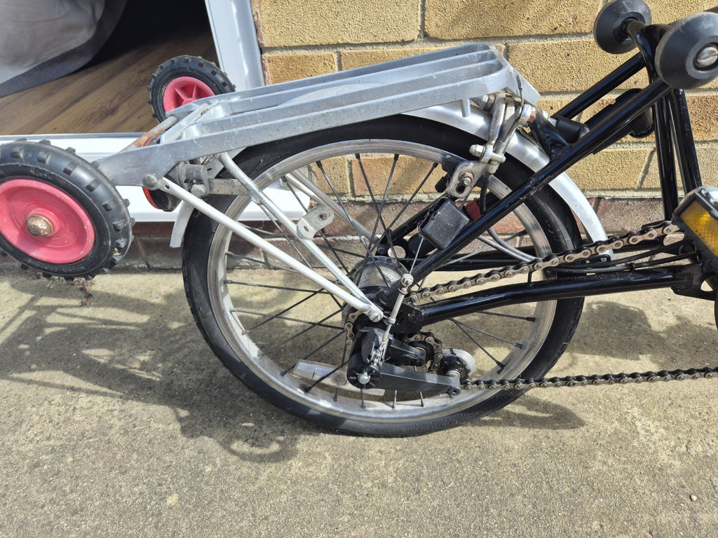 Brompton Folding Bike 16in 5-Speed Black/Silver Adjustable Seat Bell