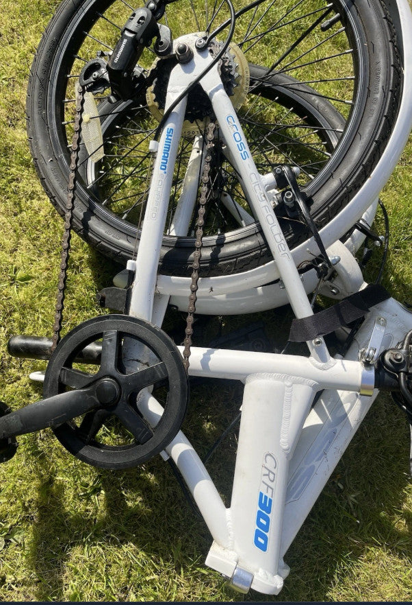 Cross CRF300 Folding Bike with Comfort Saddle