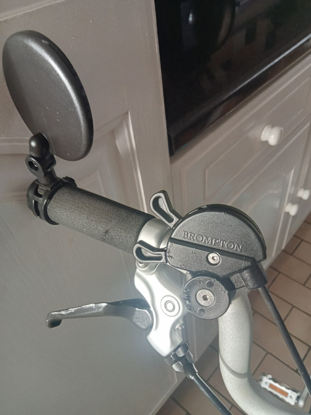 BROMPTON M3L  3 SPEED FOLDING CYCLE HARDLY USED LAGOON BLUE. NEAR MINT CONDITION