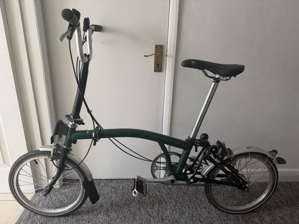 Brompton M3L (3 Speed) folding bicycle - Green/Black (EXCELLENT CONDITION!)