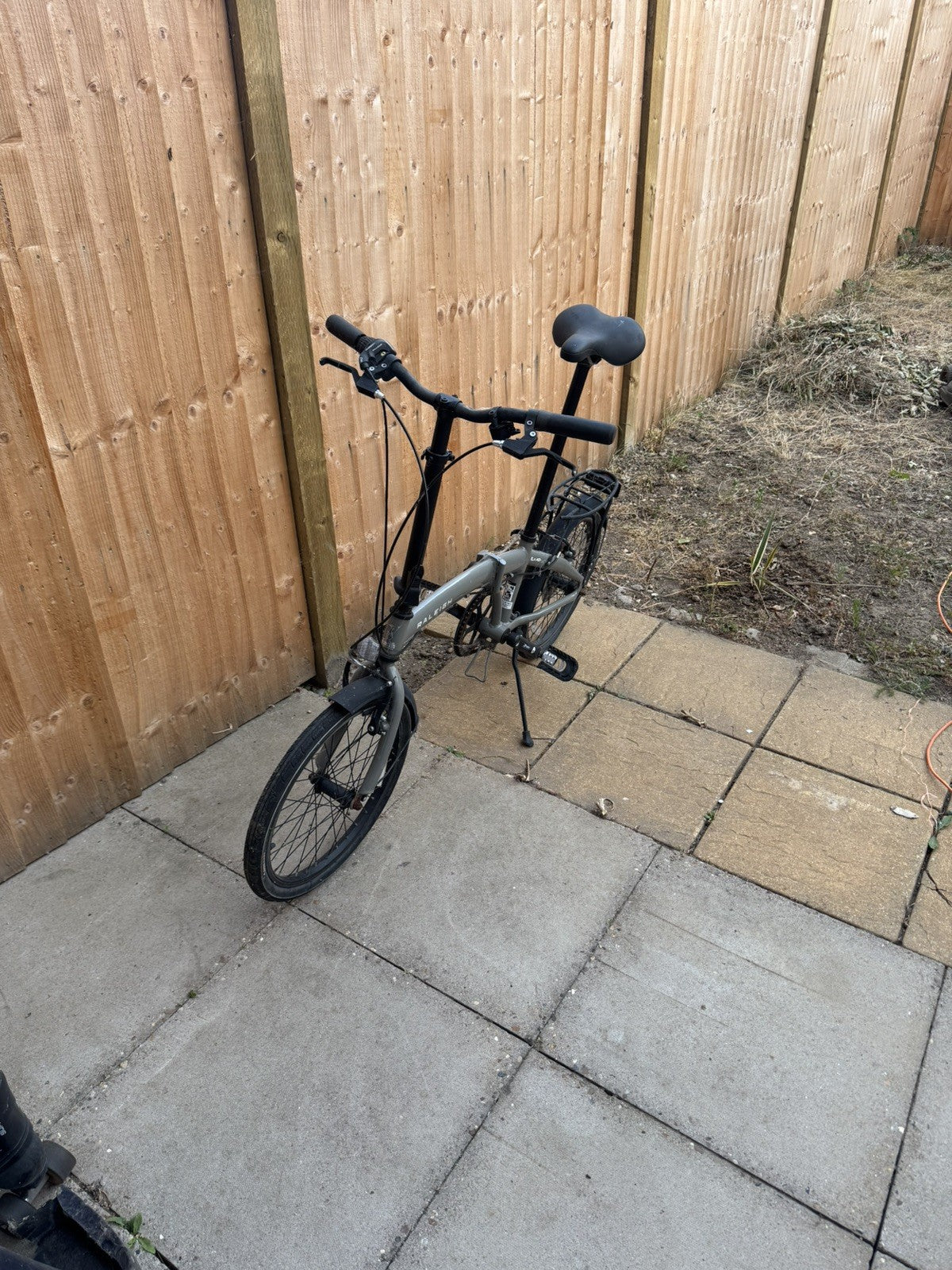 Raleigh Evo Two Folding Bike - Grey – Superb Condition - White decal