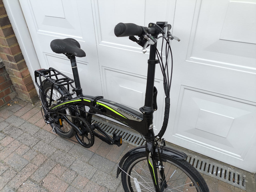 Carrera Cross City  Fully Folding, 20" Aluminium Wheels, USB
