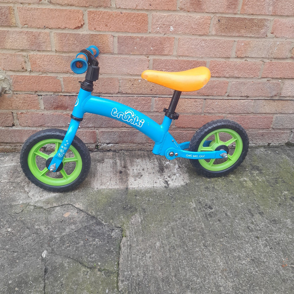 Trunki Folding Balance Bike, 12-inch Wheels Fold to carry/car boot