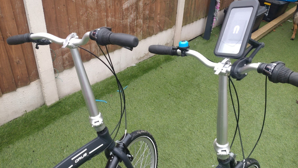 A Pair of Orus Folding Bikes with 20 Wheels Excellent Condition