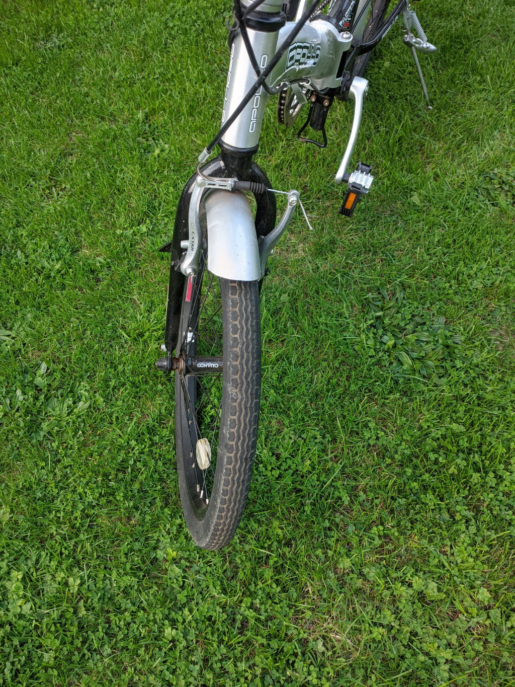 2 X Apollo Transition Folding Bikes 6 Speed Shimano Gear 20” Wheels