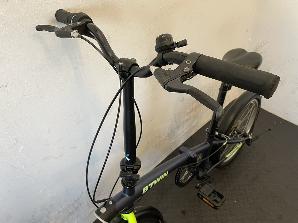 B Twin Tilt 120 Folding Bike 20 Inch Wheels. 6 Speed Matt Navy And Neon.