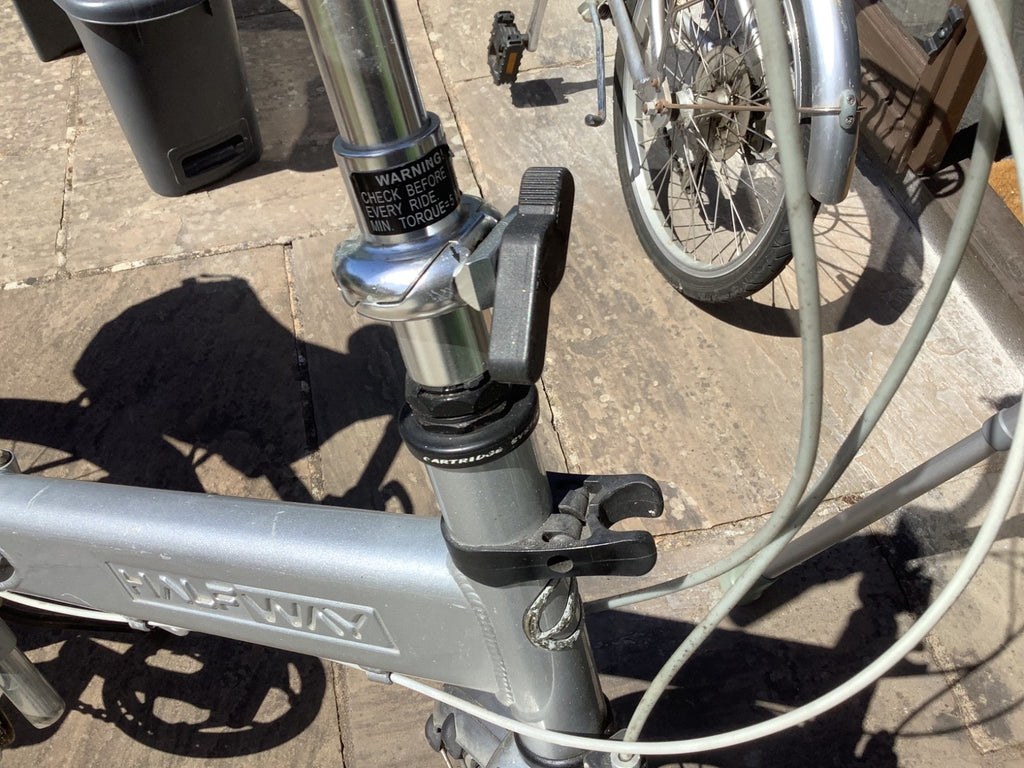 Adult Giant Halfway Folding Bicycle 20” Wheels