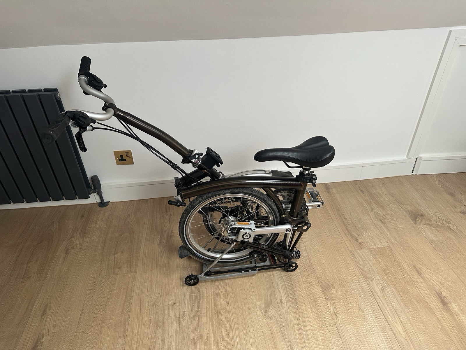 Nearly New Brompton Bike C line 2022 In Raw Lacquer.