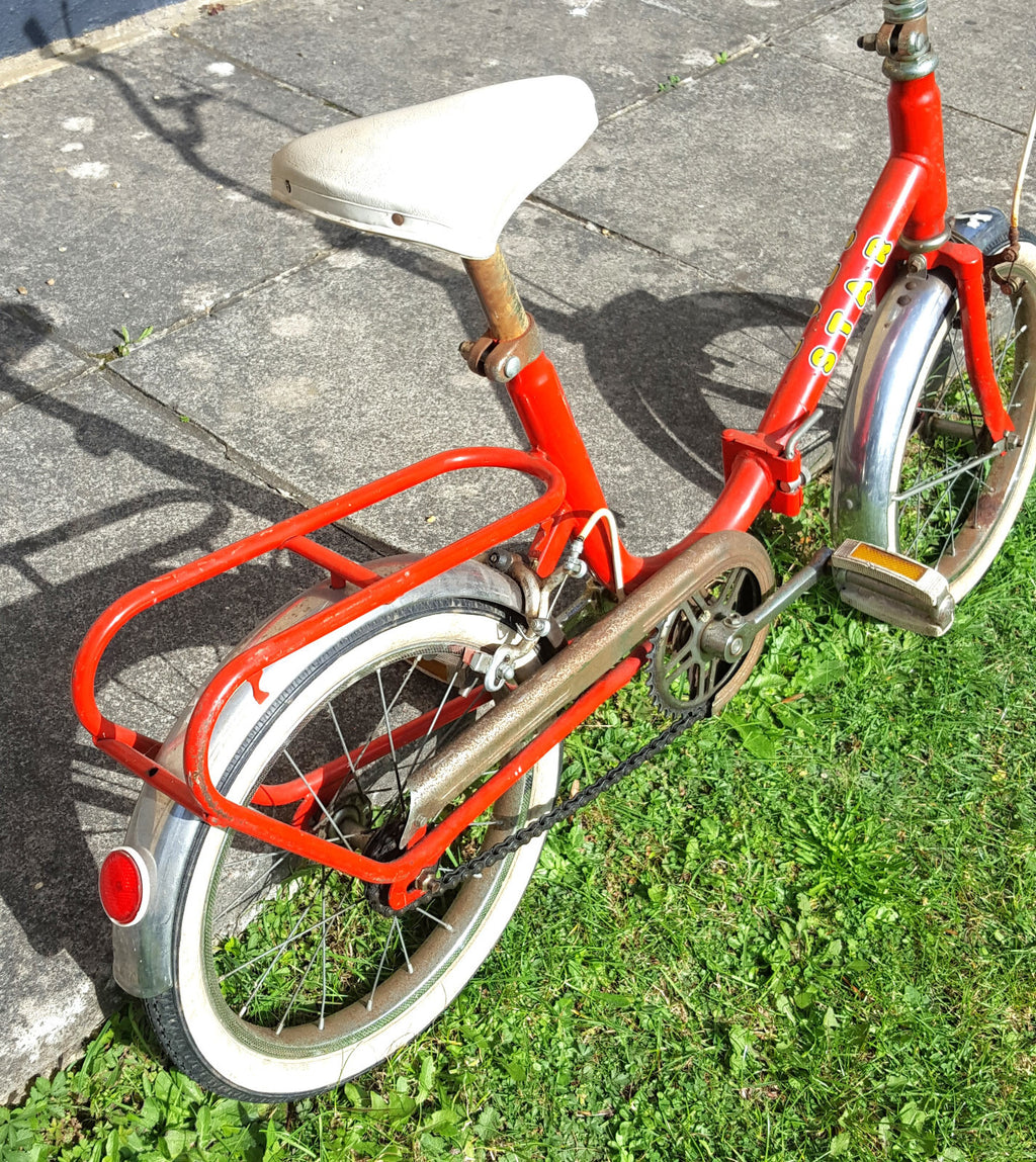 Vintage 'Star' Child's FOLDING Bike / Bicycle. Needs TLC. Please read listing