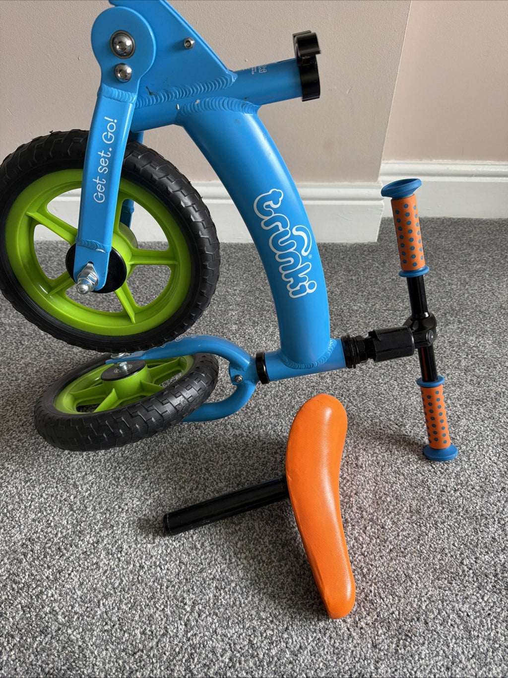 Trunki Folding Balance Bike 12" Hard Wheels - Blue