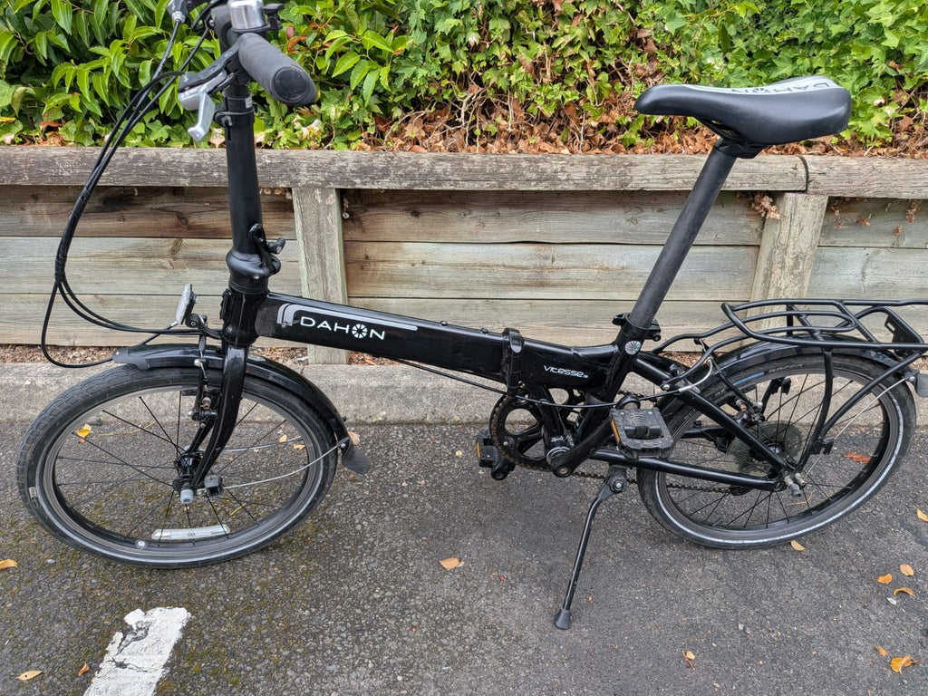 Dahon Vitesse D8 folding bicycle aluminium frame lightweight 20" little use