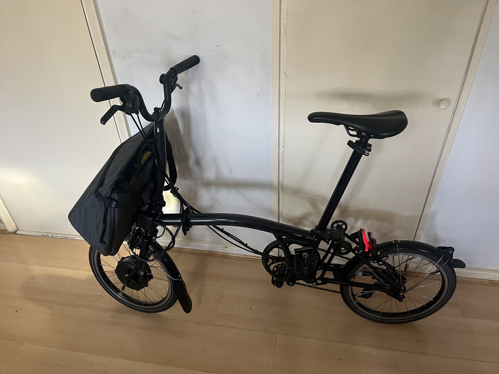 Brompton P Line Electrc Urban 4S, Midnight Black Edition Mid Handlebar RRP £3800