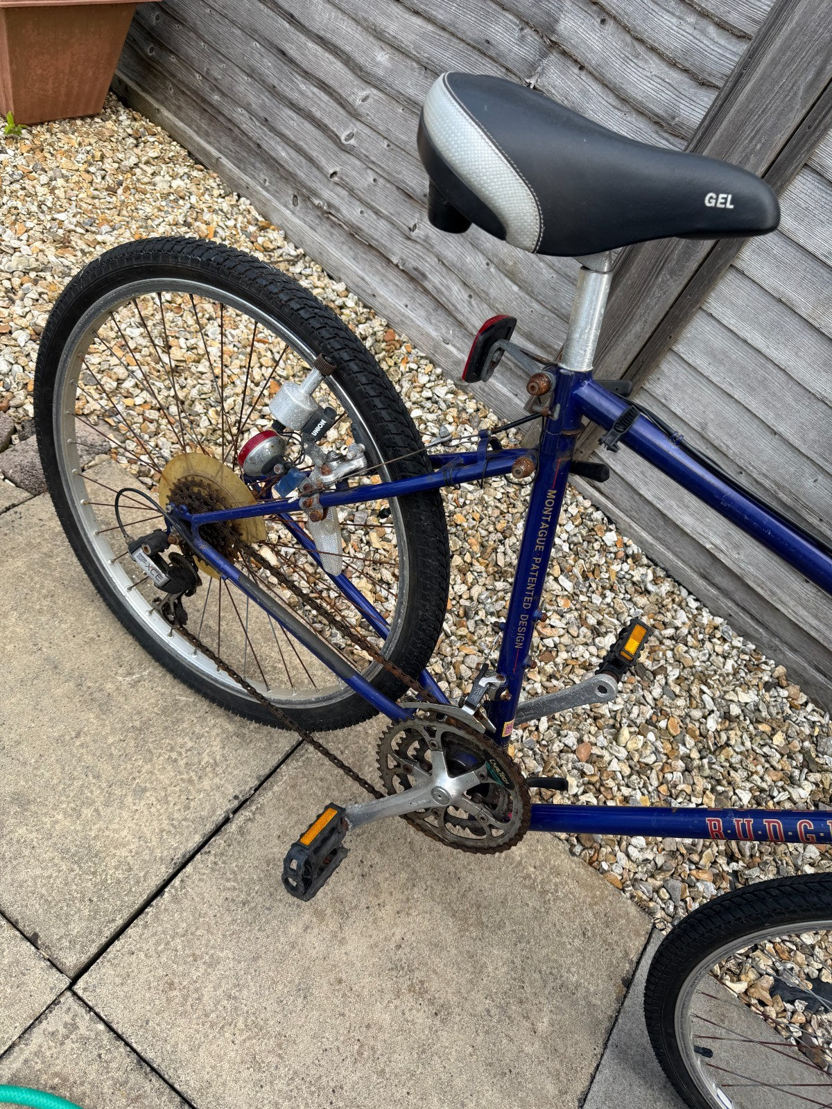 Montague BiFrame Folding Bike Blue (men's) 26 inch wheels.