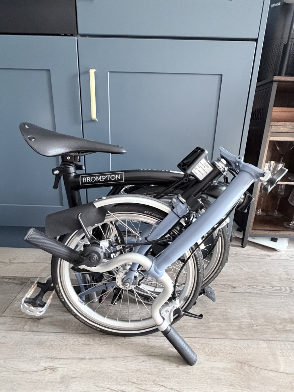 Brompton C Line Explore 3 - Speed, excellent c., Dynamo Lights, Quick Sale