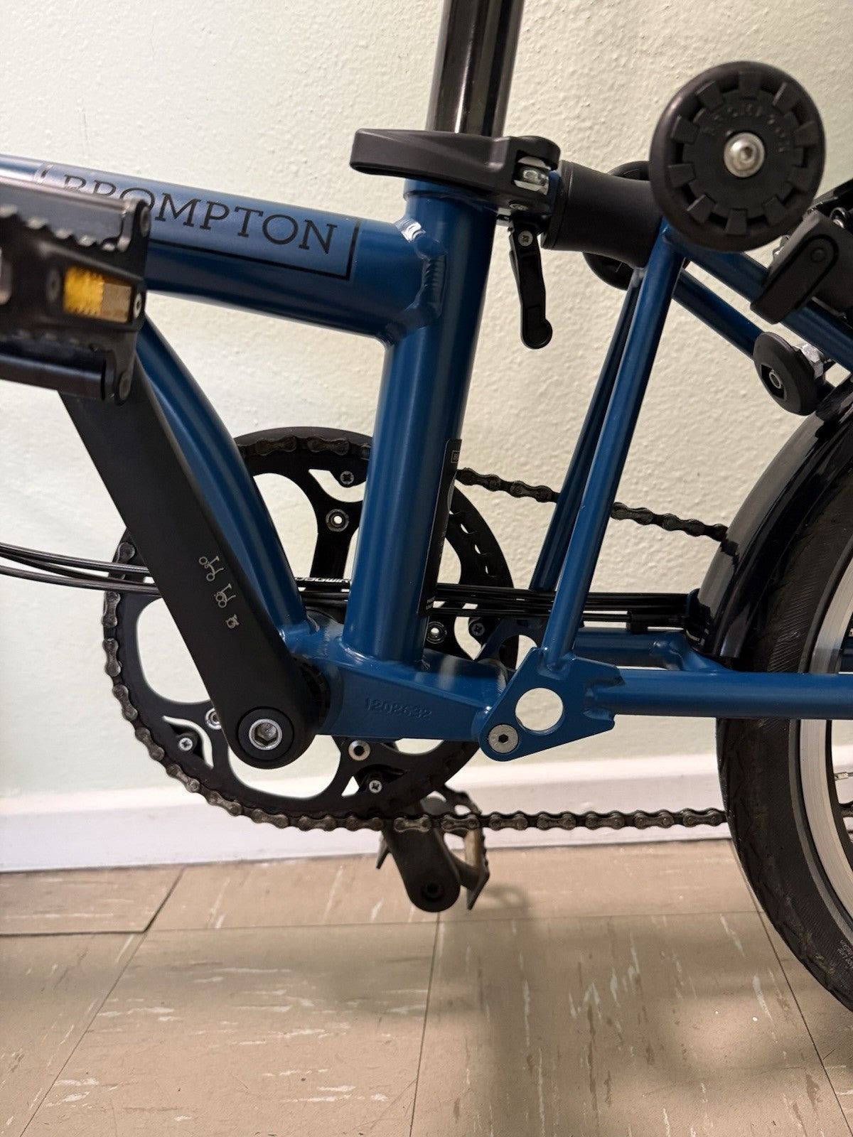 Brompton C Line Explore Mid Handlebar Ocean Blue From 2025 Excellent Condition